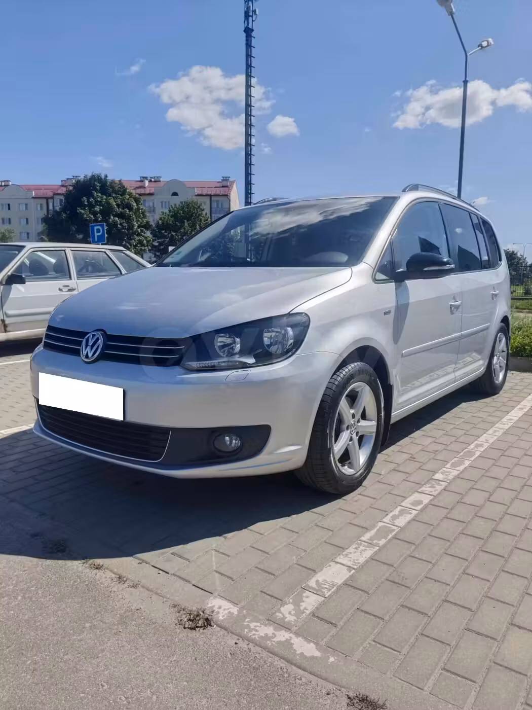 Volkswagen Touran фото 2