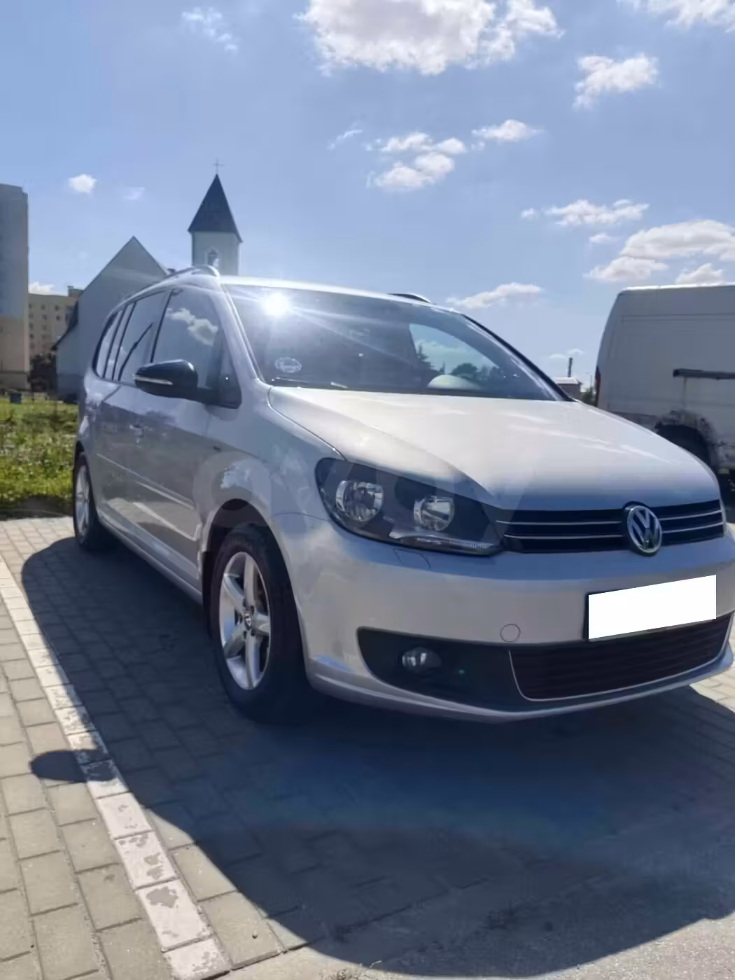 Volkswagen Touran фото 3