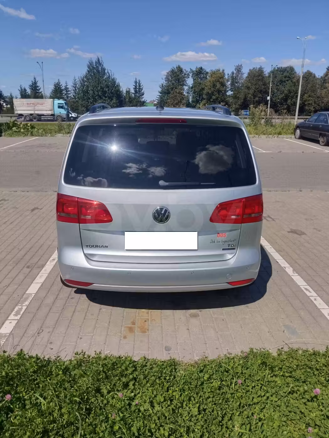 Volkswagen Touran фото 6