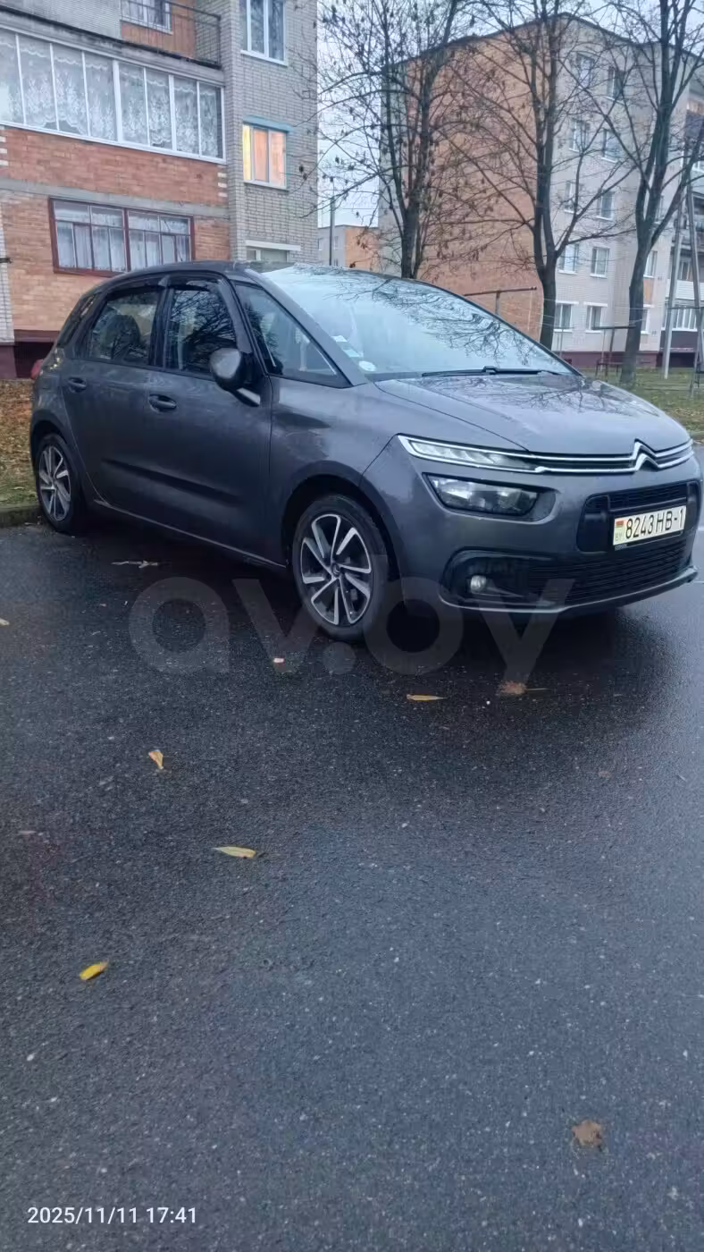 Citroen C4 Spacetourer фото 4