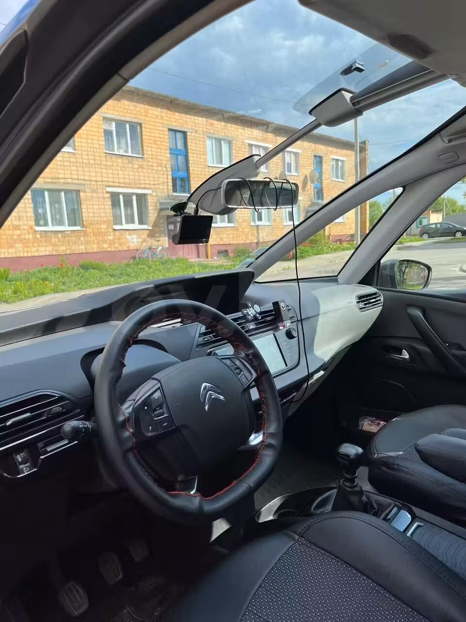 Citroen C4 Spacetourer фото 11