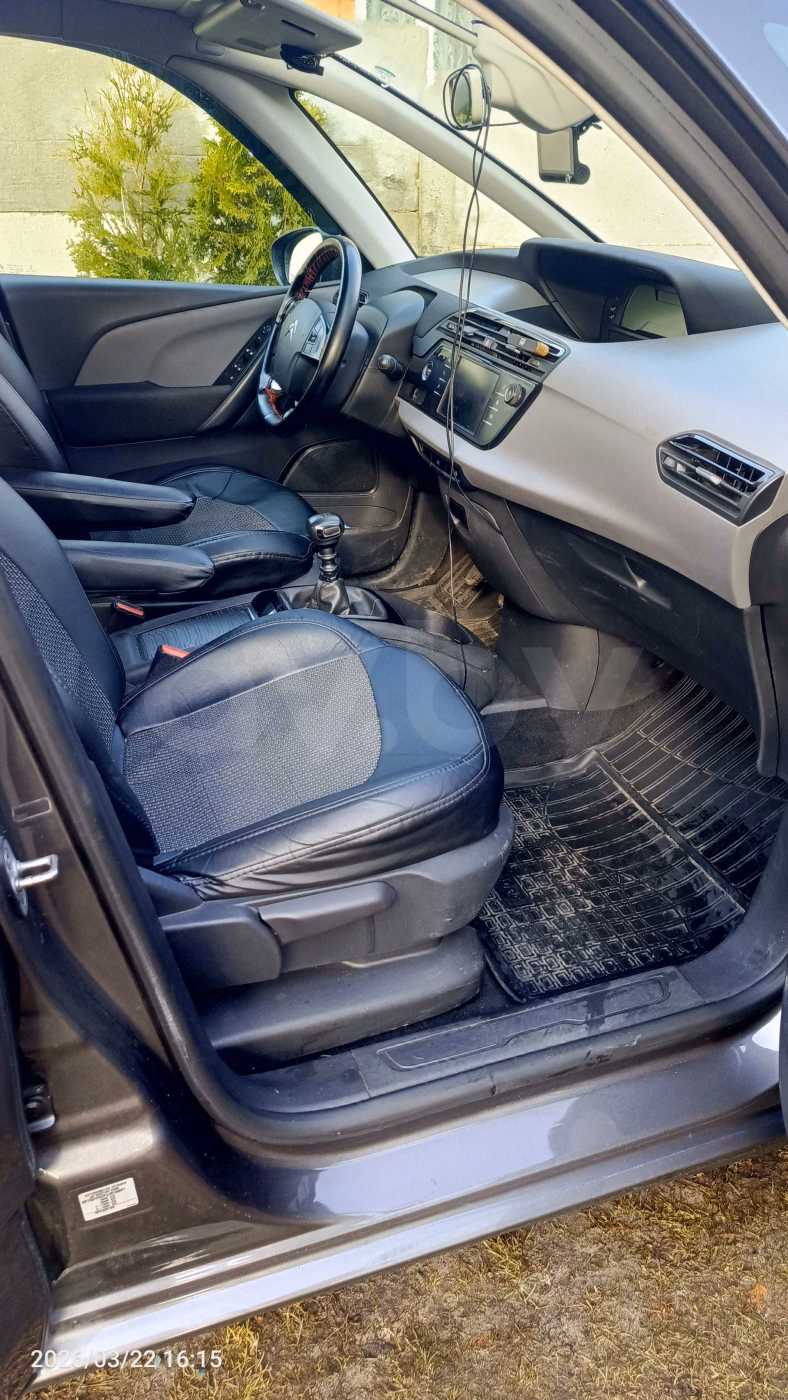 Citroen C4 Spacetourer фото 12