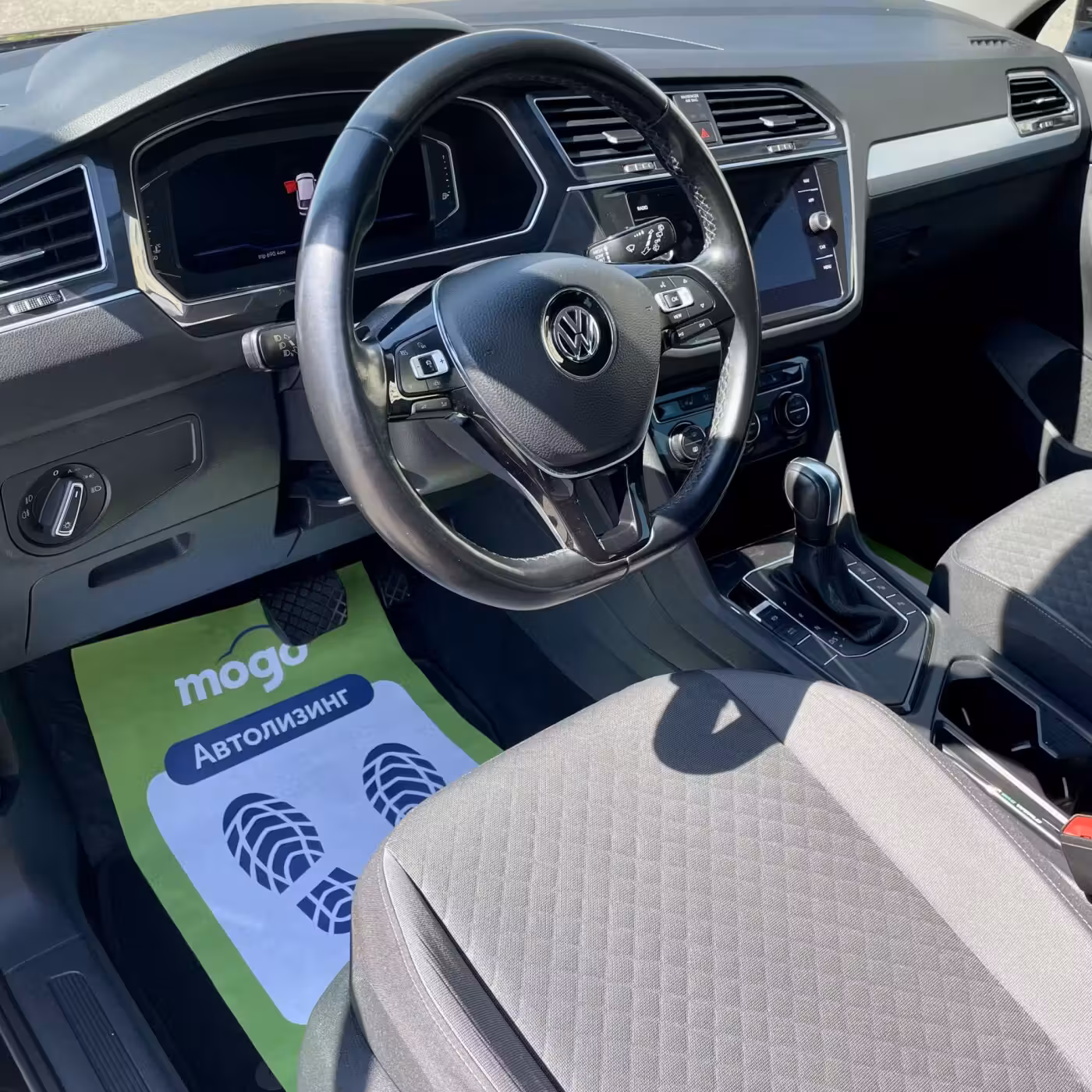 Volkswagen Tiguan фото 7