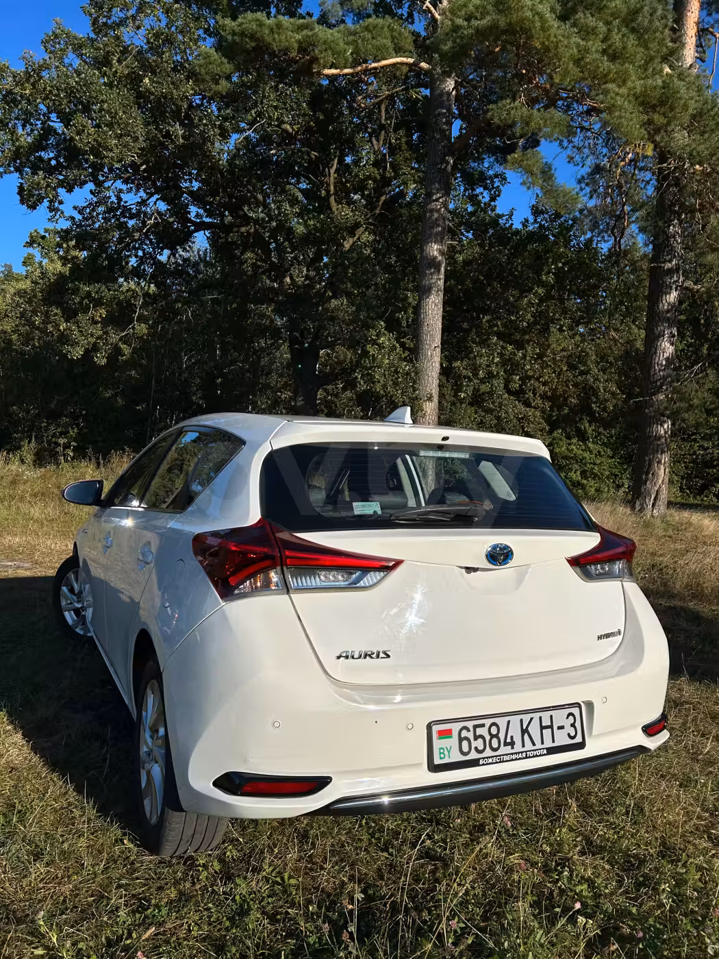 Toyota Auris фото 4