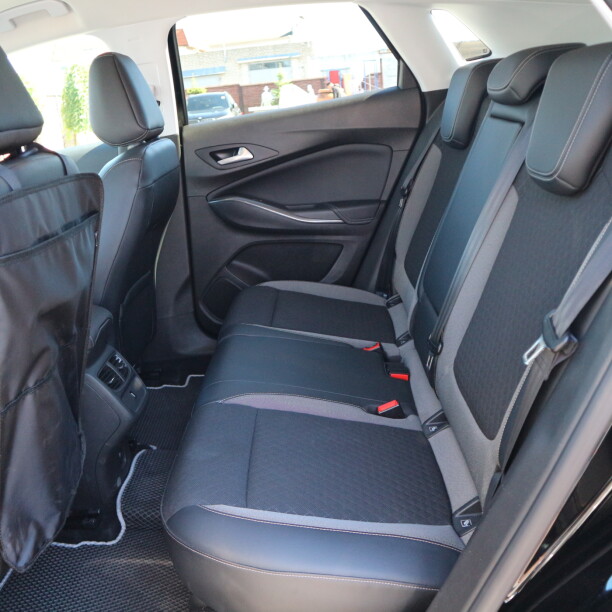 Opel Grandland X фото 17