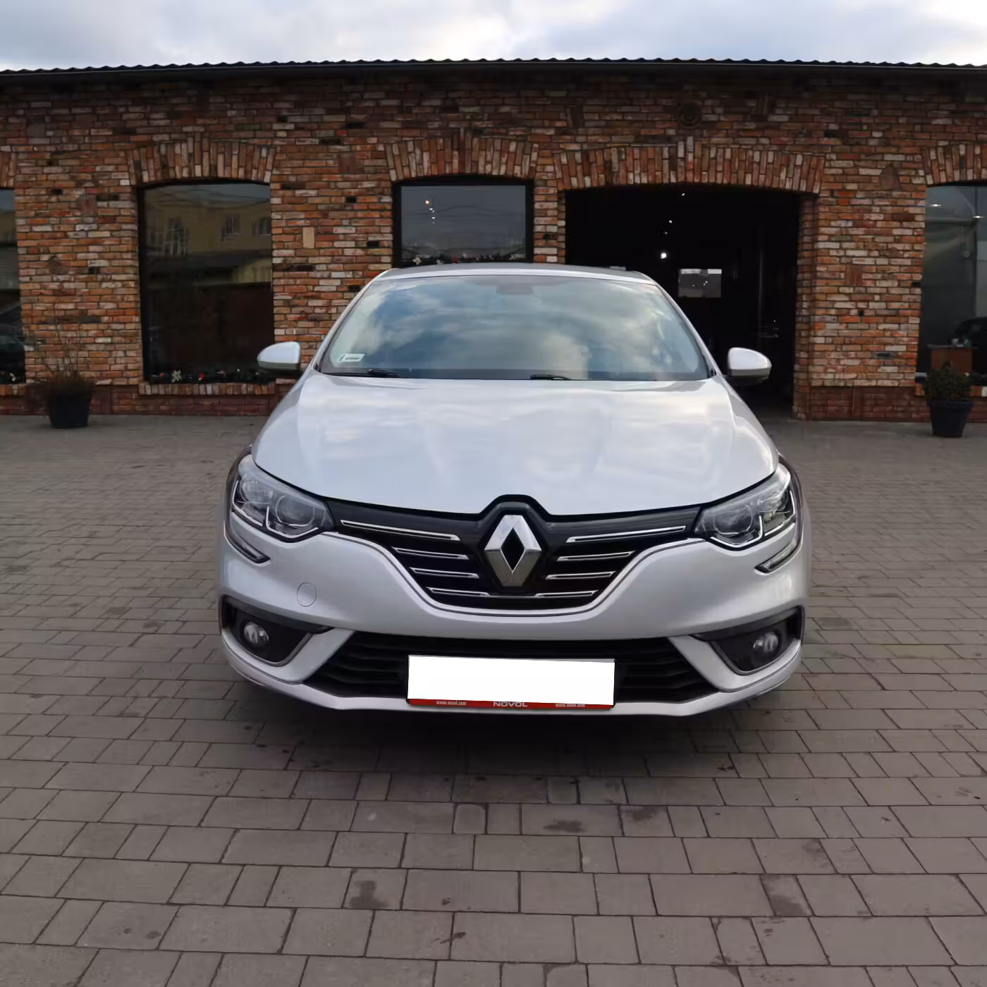 Renault Megane фото 2