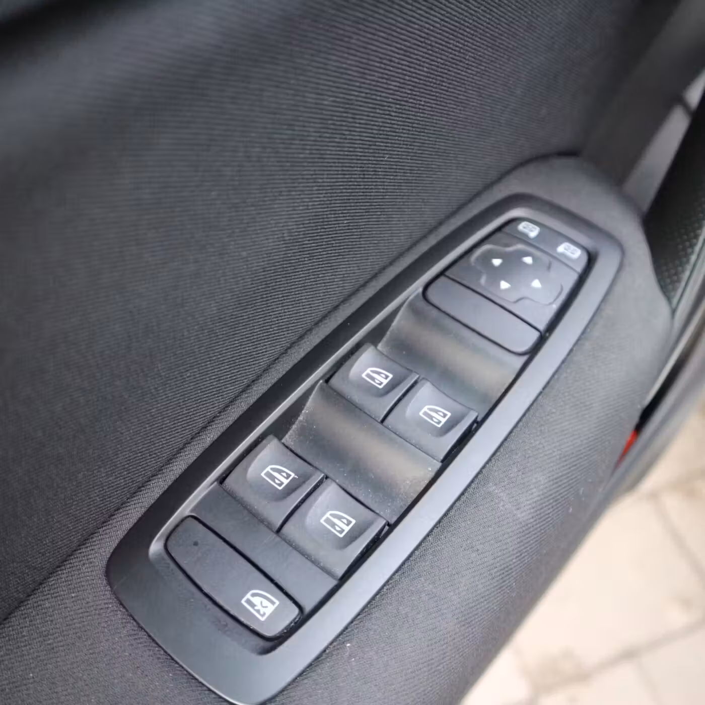 Renault Megane фото 9
