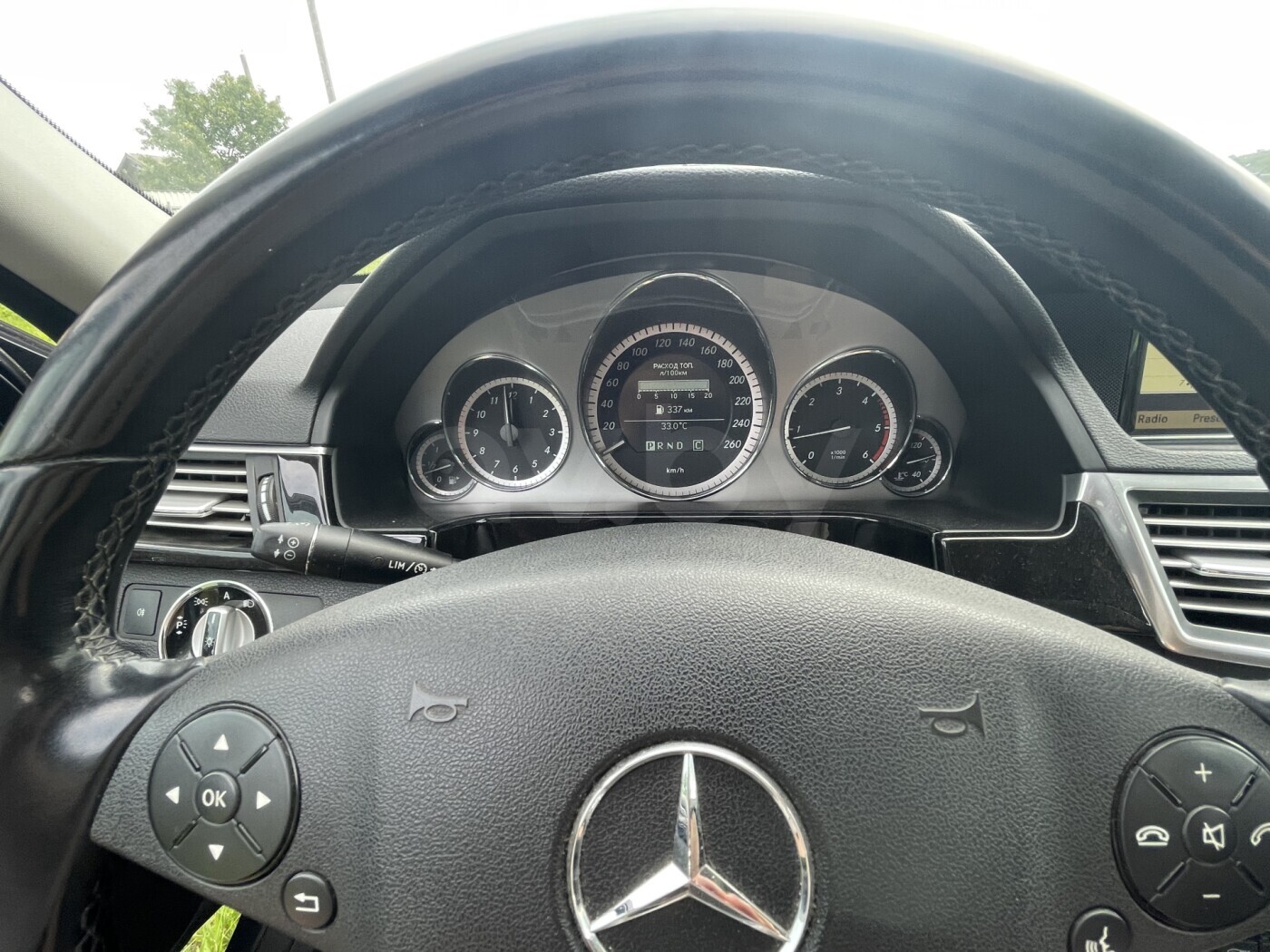 Mercedes-Benz E-Класс фото 3