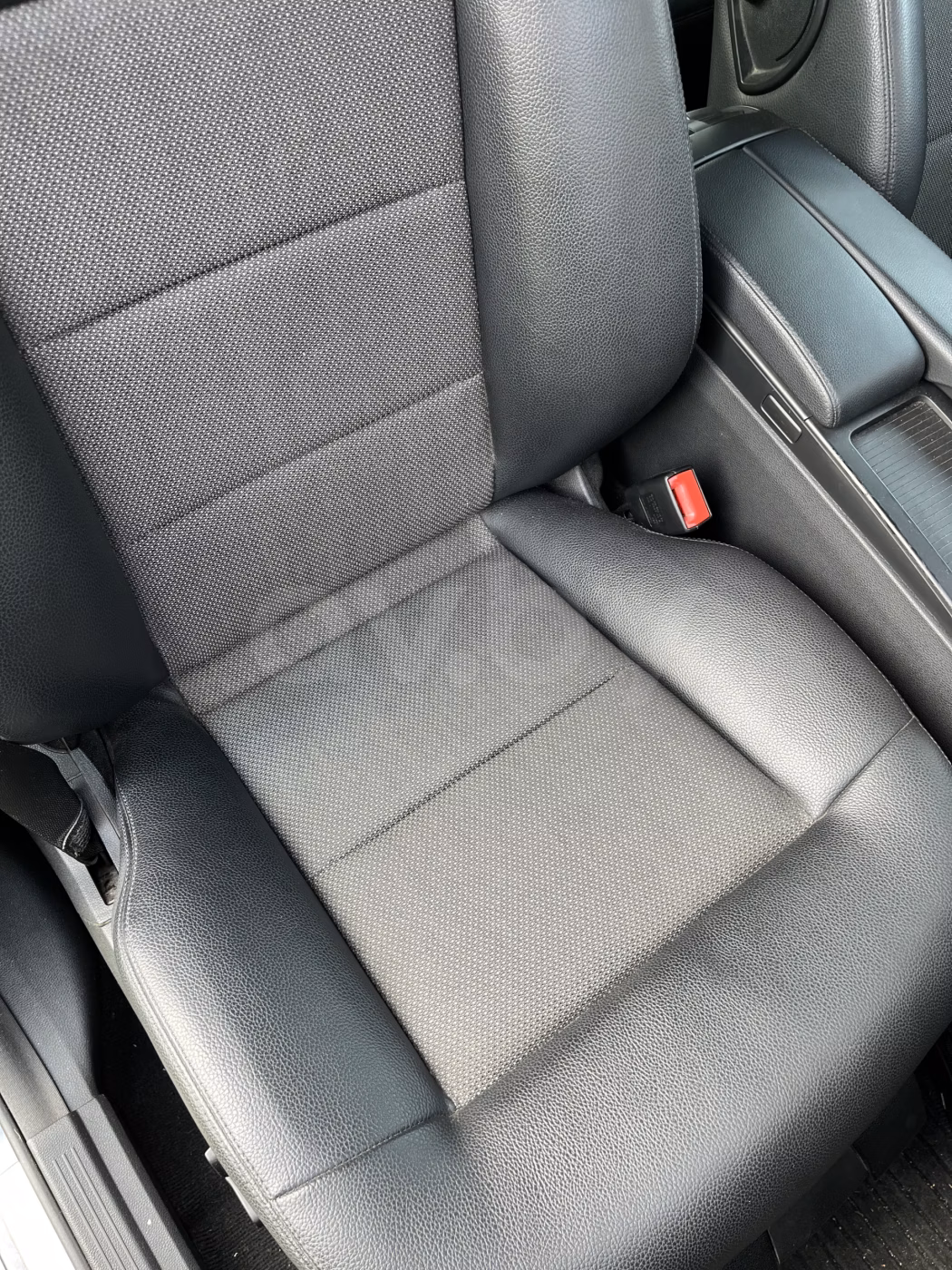 Mercedes-Benz E-Класс фото 8