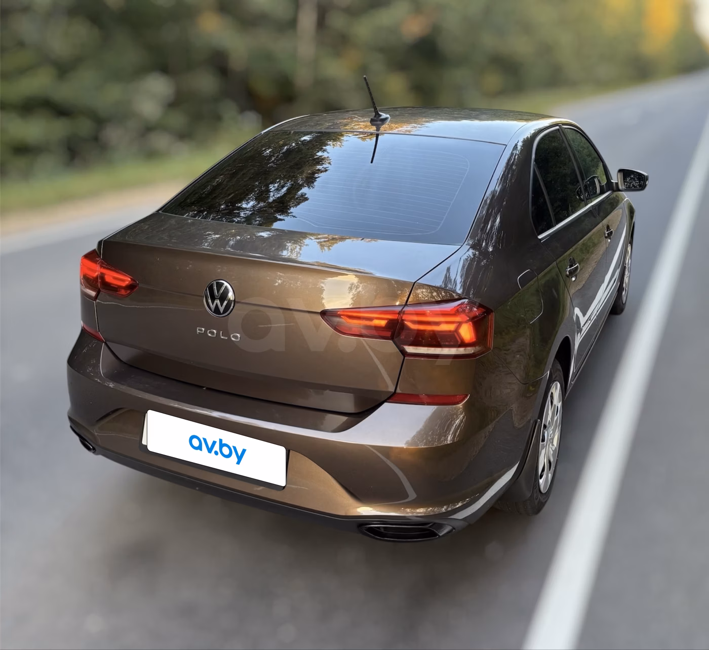Volkswagen Polo Sedan фото 6