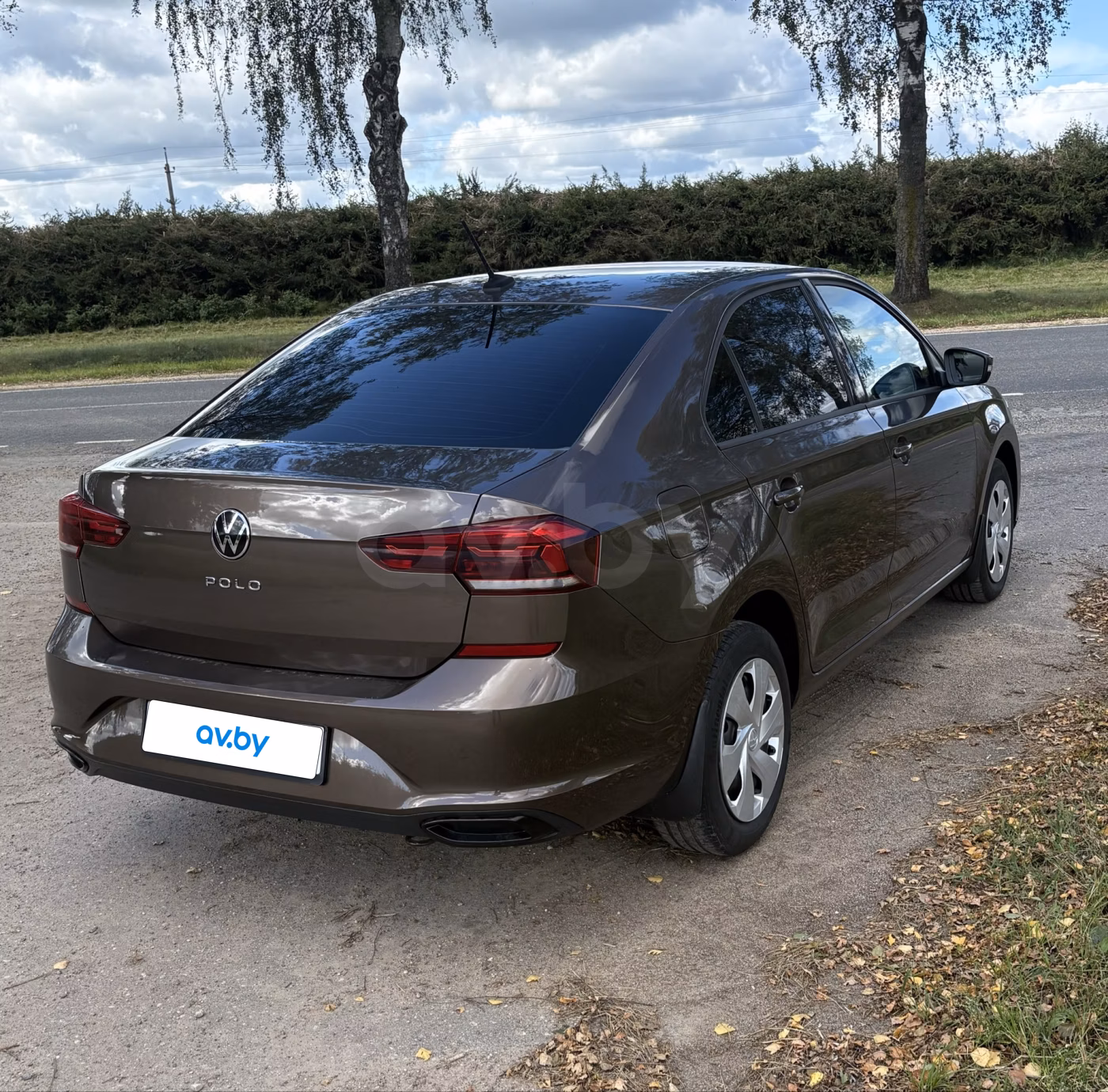 Volkswagen Polo Sedan фото 8