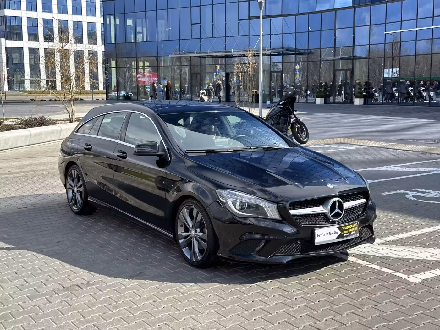 Mercedes-Benz CLA