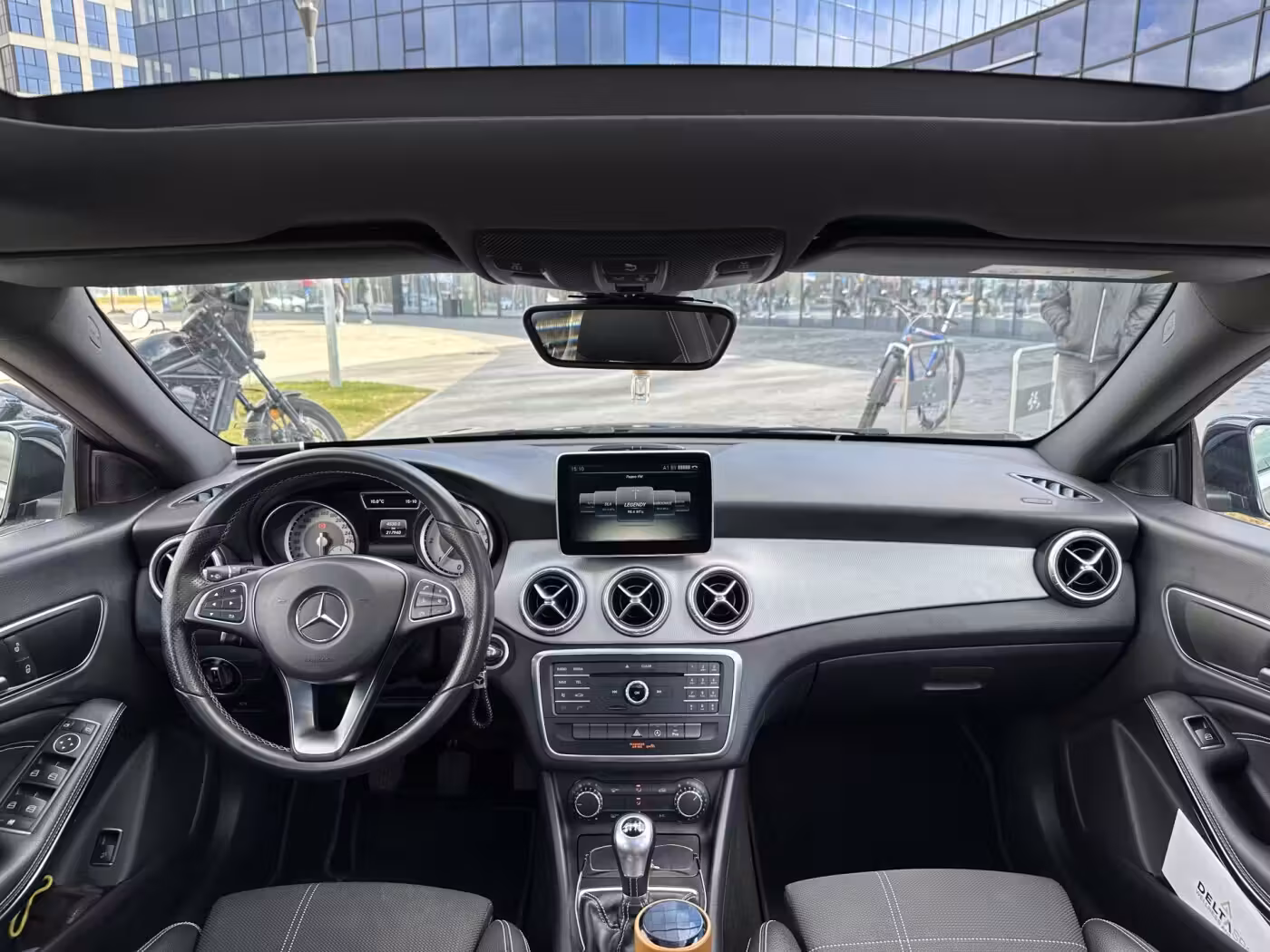 Mercedes-Benz CLA фото 9