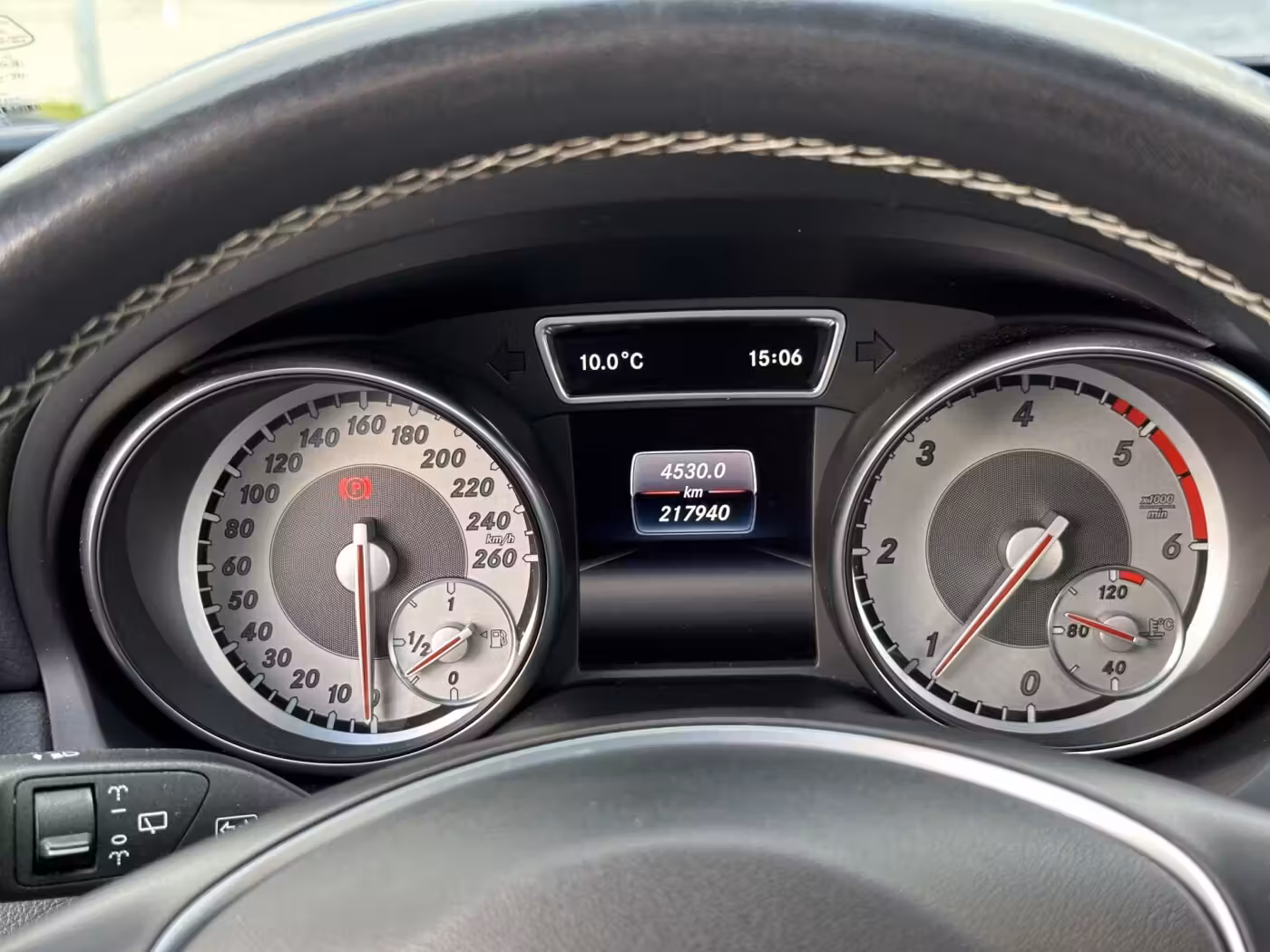Mercedes-Benz CLA фото 12