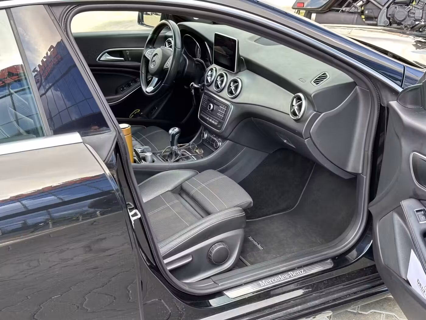 Mercedes-Benz CLA фото 13