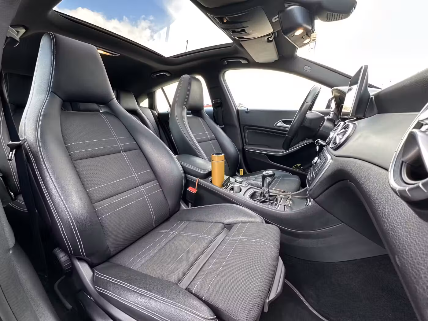 Mercedes-Benz CLA фото 14