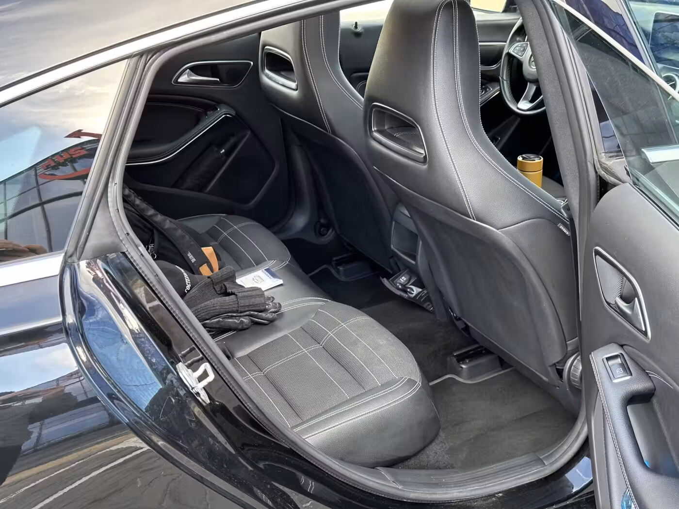 Mercedes-Benz CLA фото 16