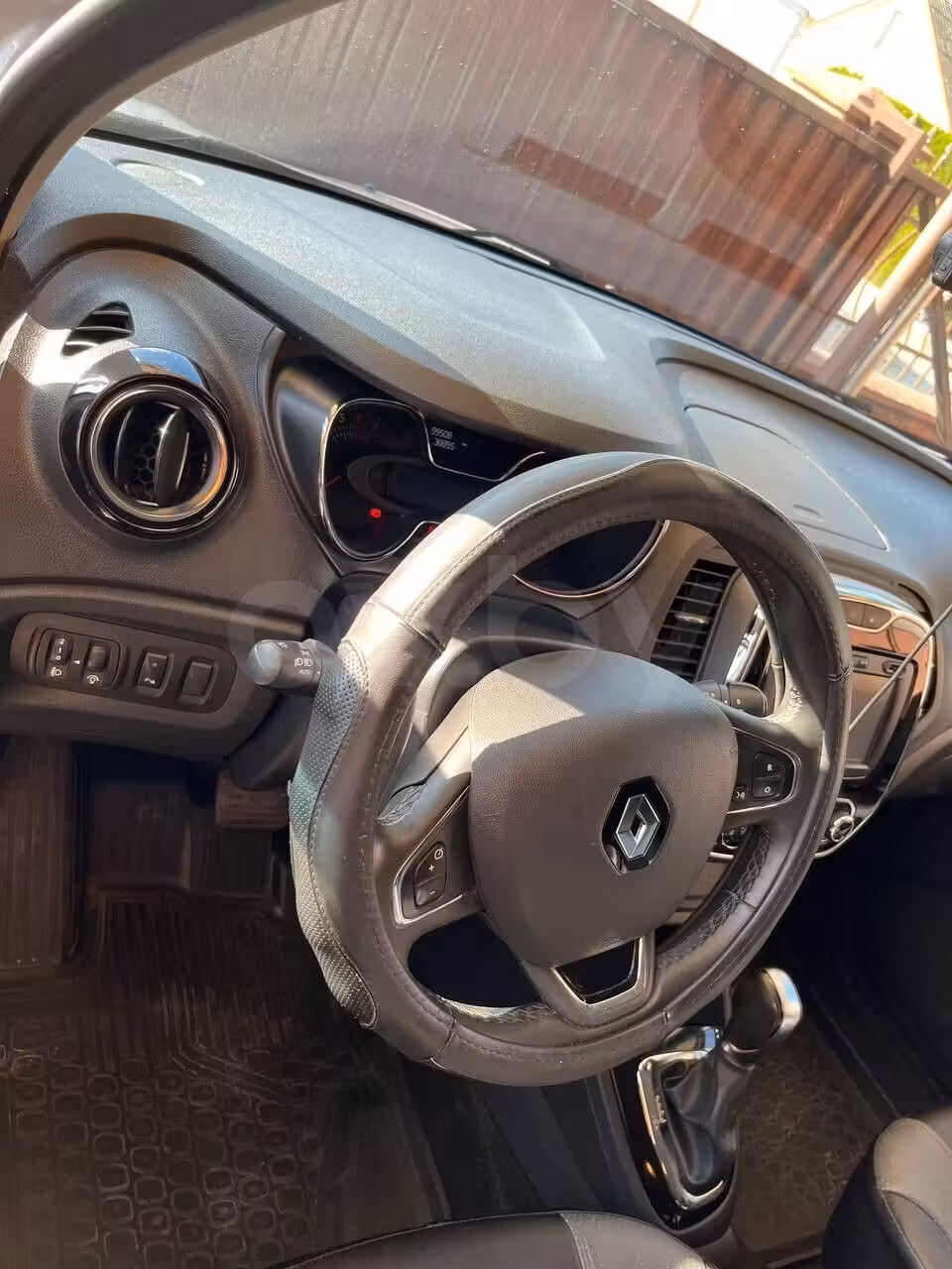 Renault Kaptur фото 7