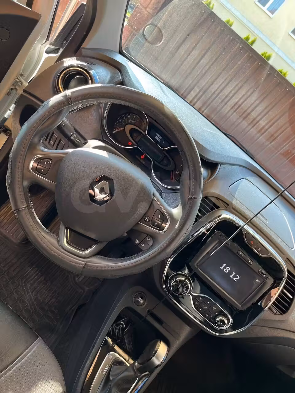 Renault Kaptur фото 11