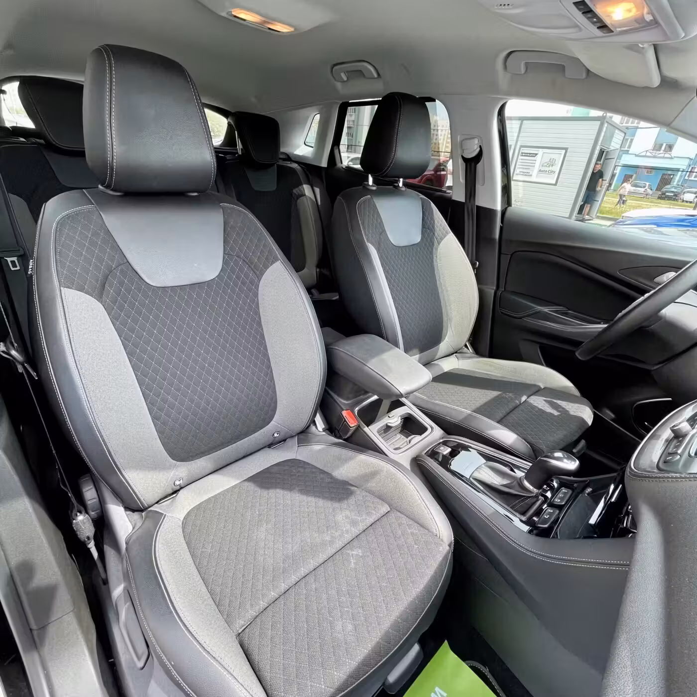 Opel Grandland X фото 10