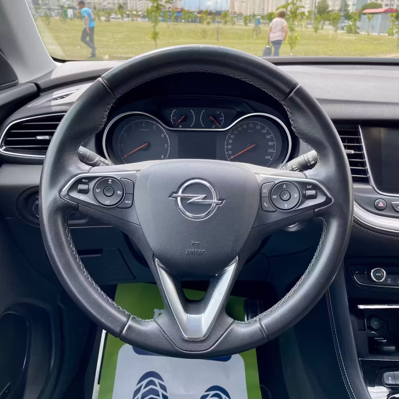 Opel Grandland X фото 13