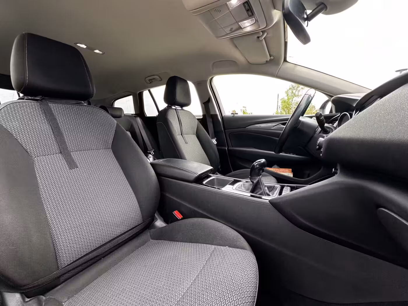 Opel Insignia фото 14