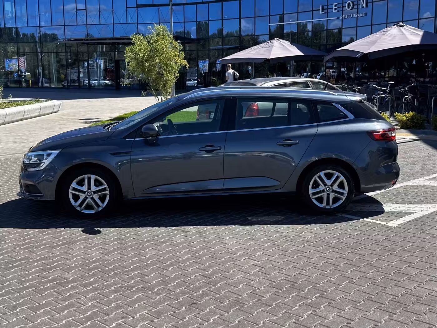 Renault Megane фото 4