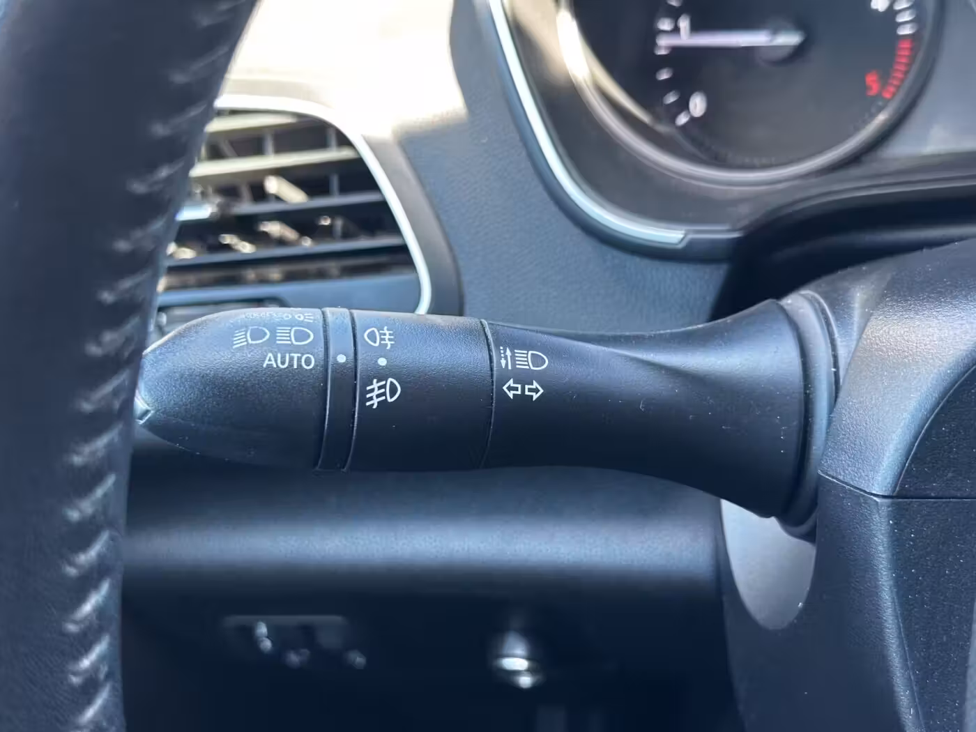 Renault Megane фото 16