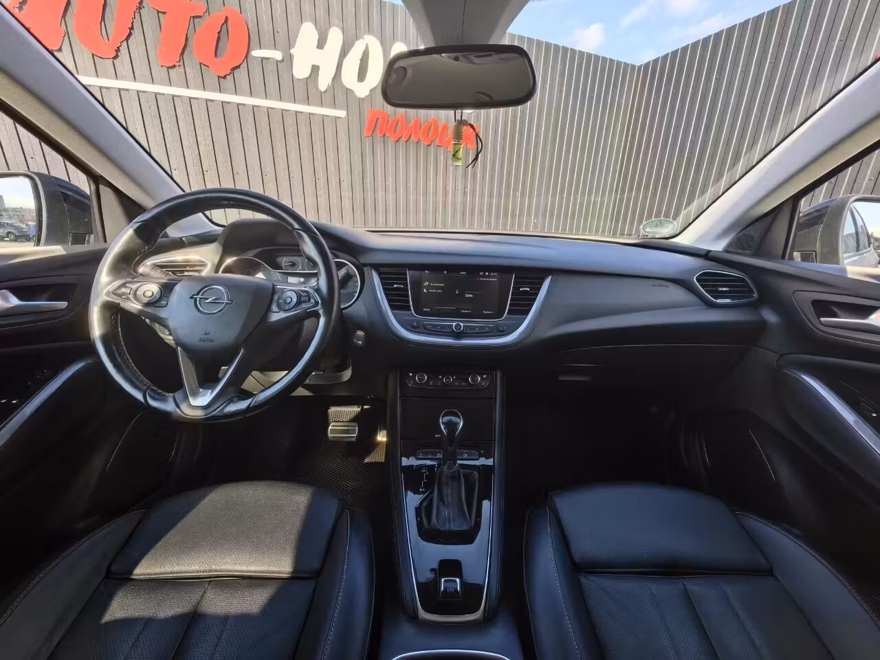 Opel Grandland X фото 11