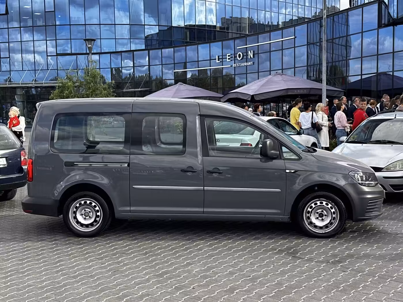 Volkswagen Caddy MAXI фото 8
