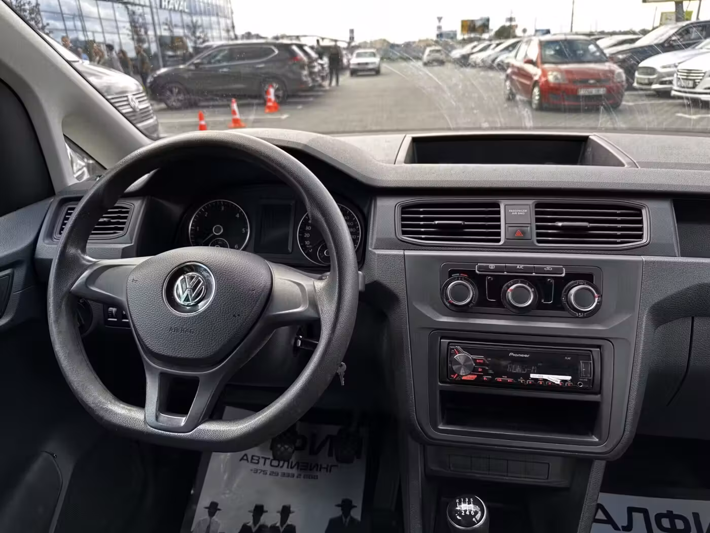 Volkswagen Caddy MAXI фото 12