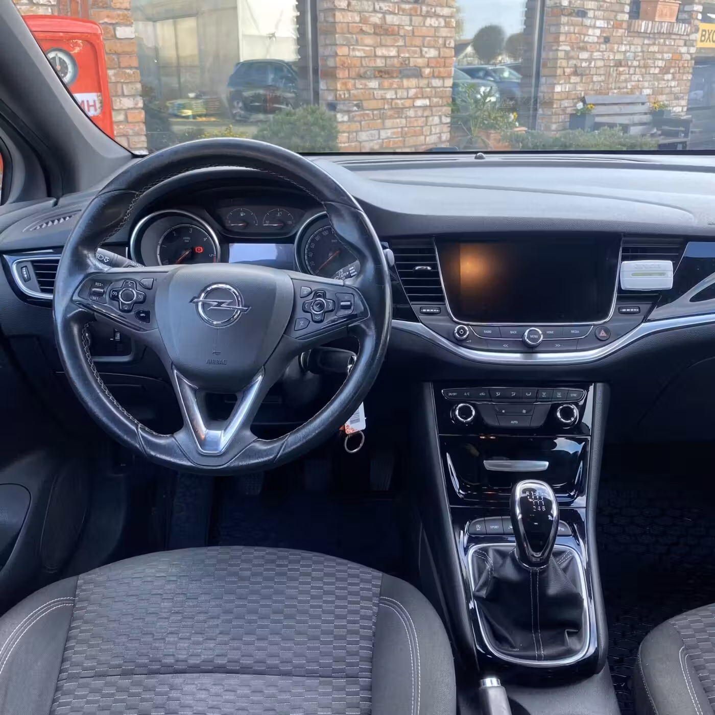 Opel Astra фото 19