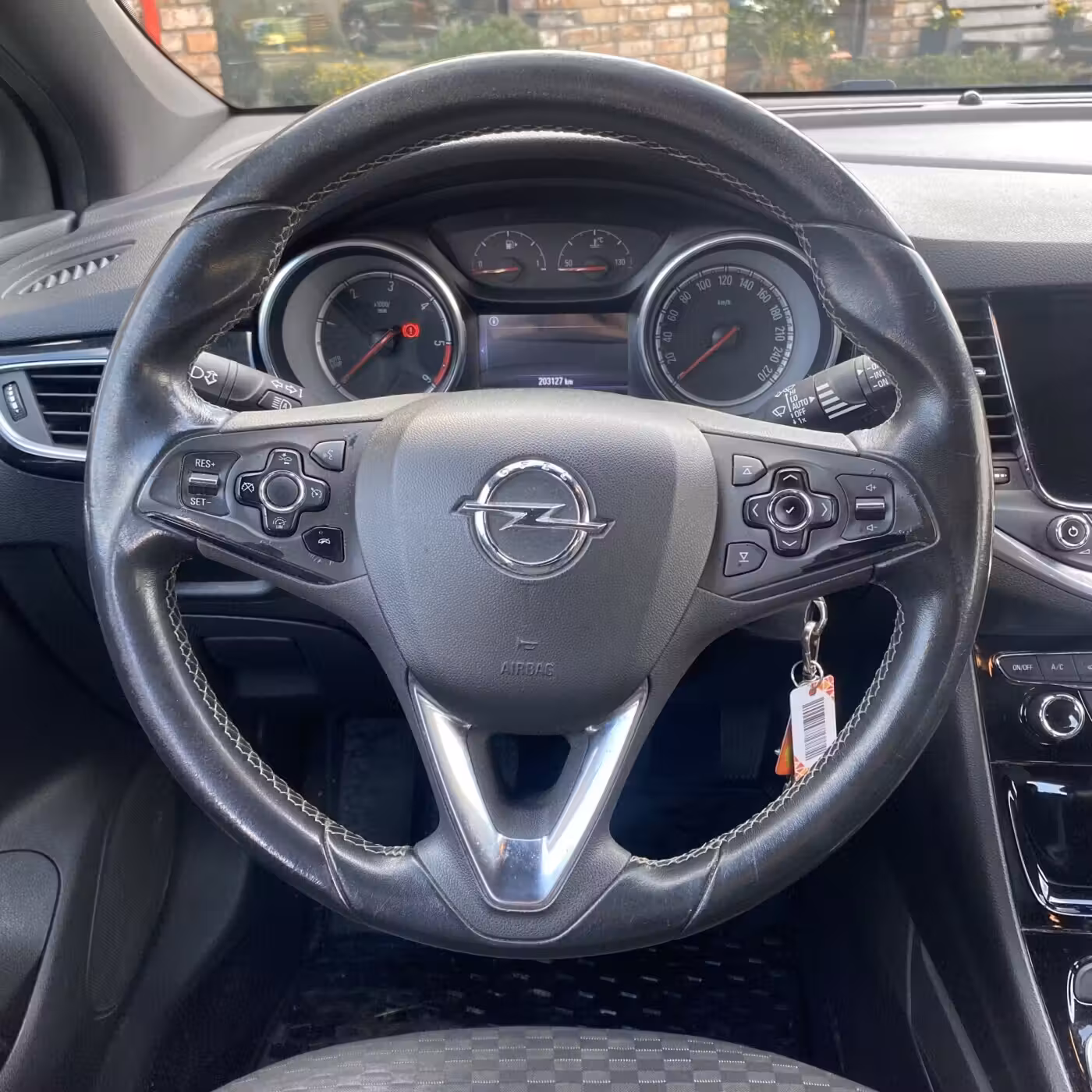 Opel Astra фото 20
