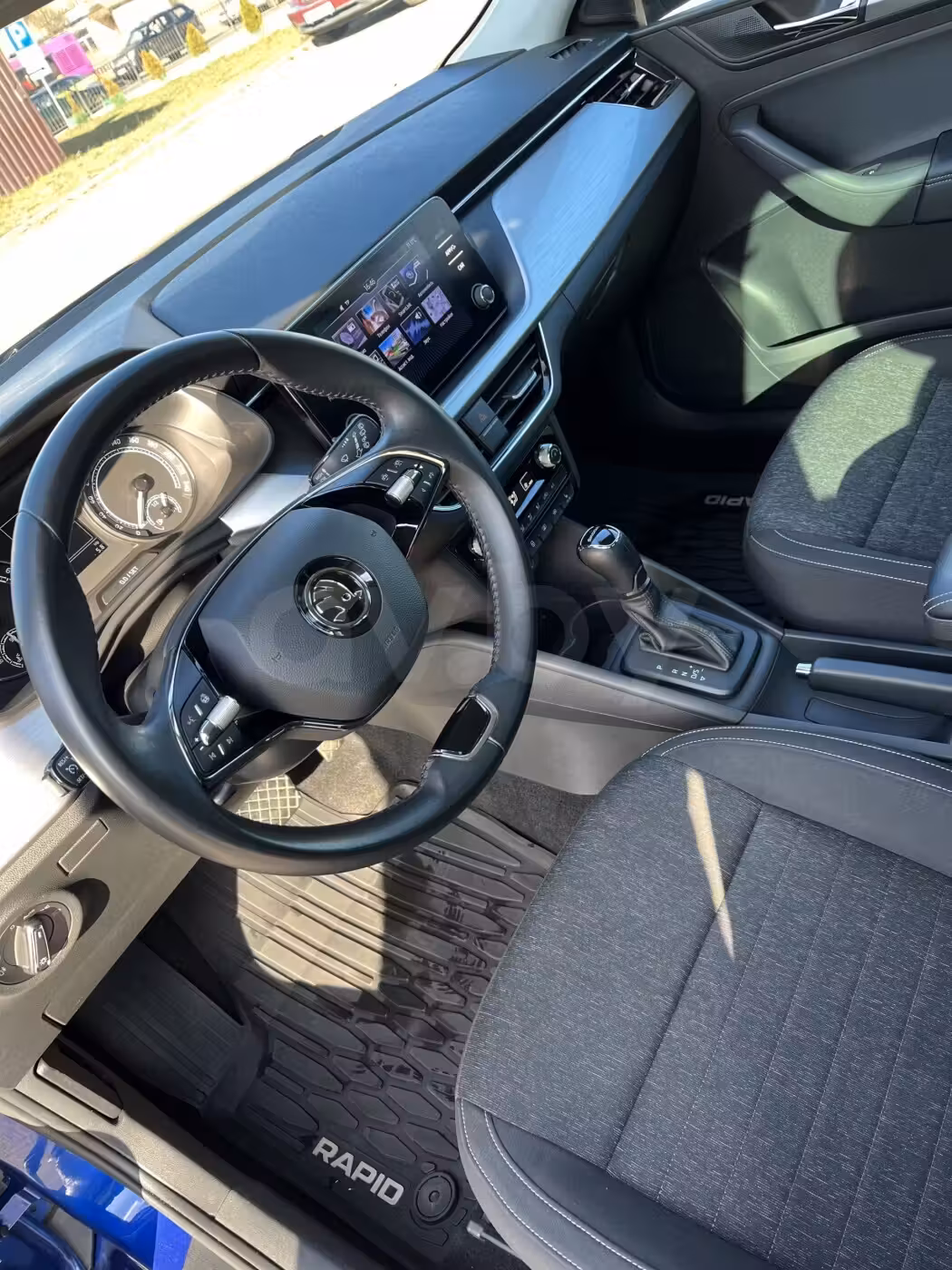 Skoda Rapid фото 7