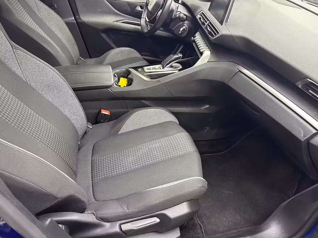 Peugeot 3008 фото 15