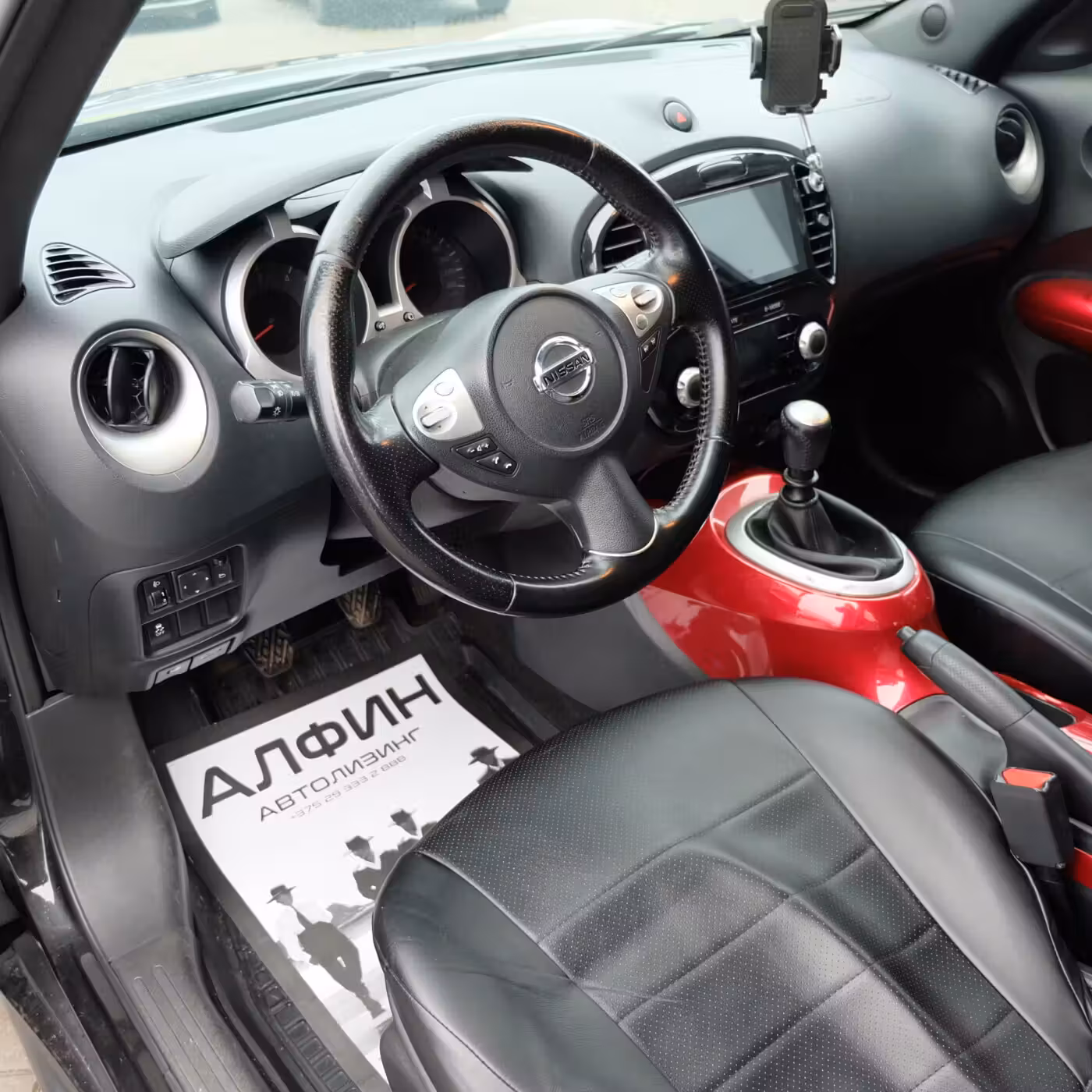 Nissan Juke фото 12