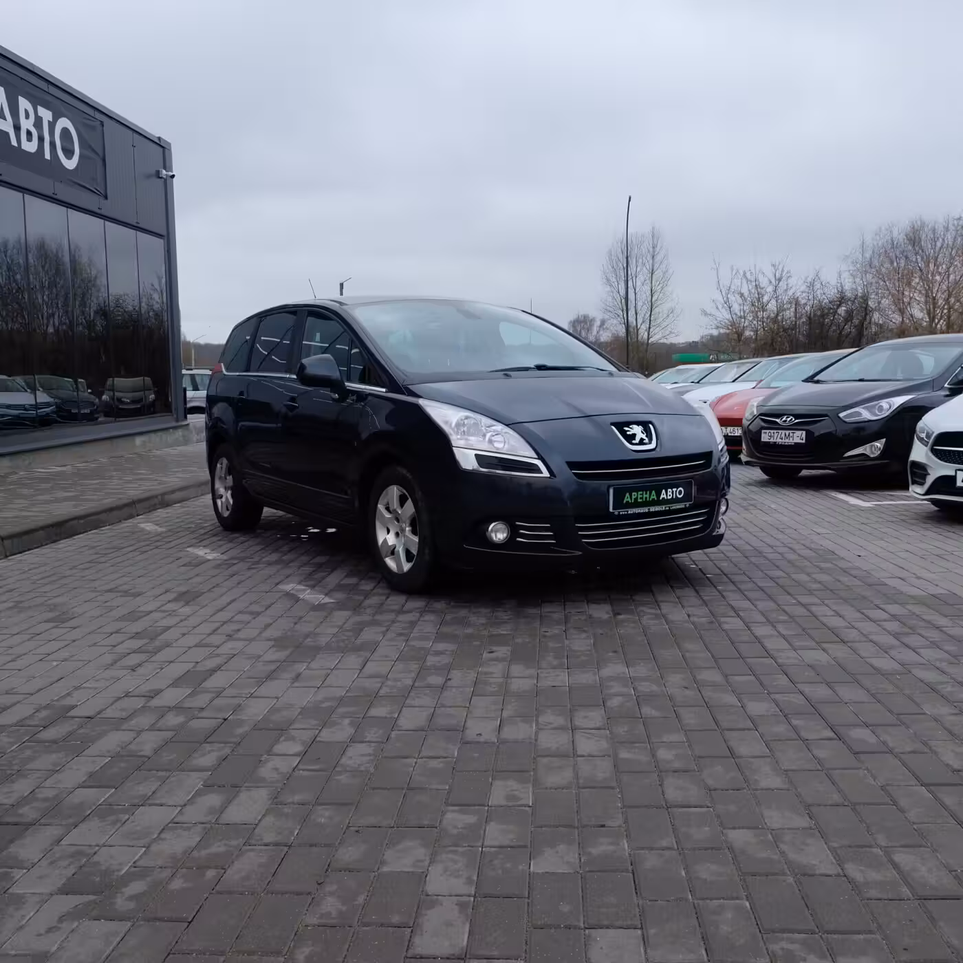 Peugeot 5008 фото 3