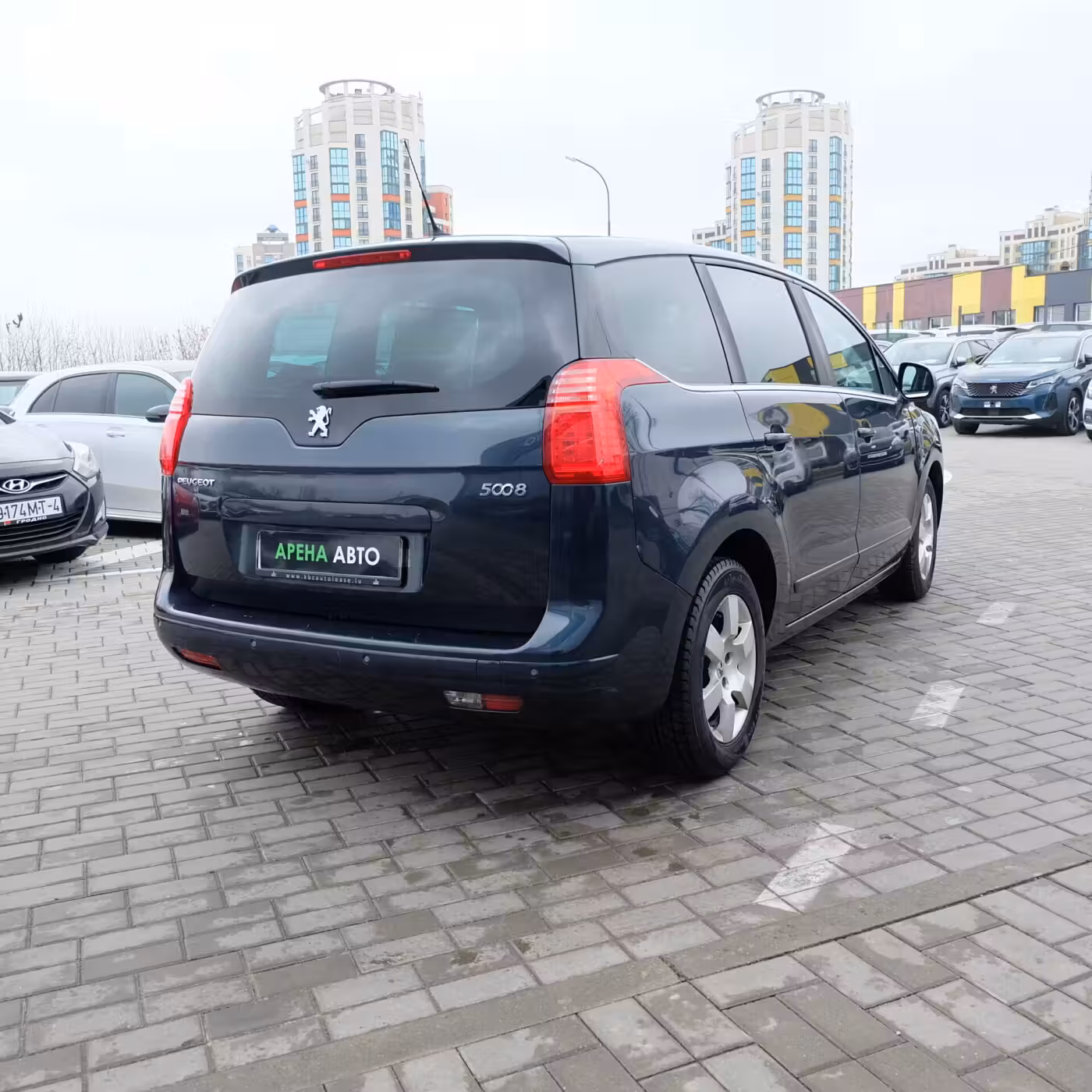 Peugeot 5008 фото 4