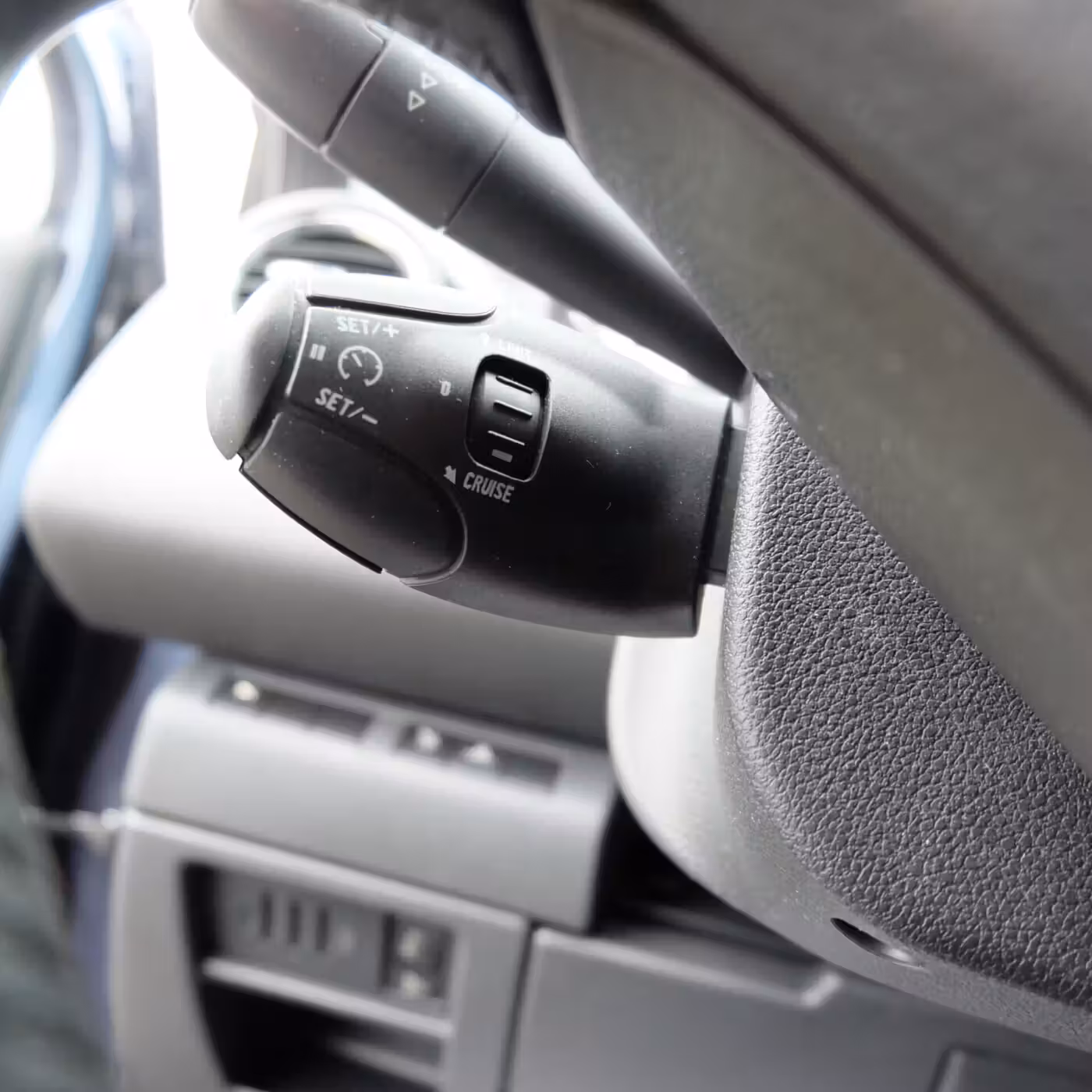 Peugeot 5008 фото 18