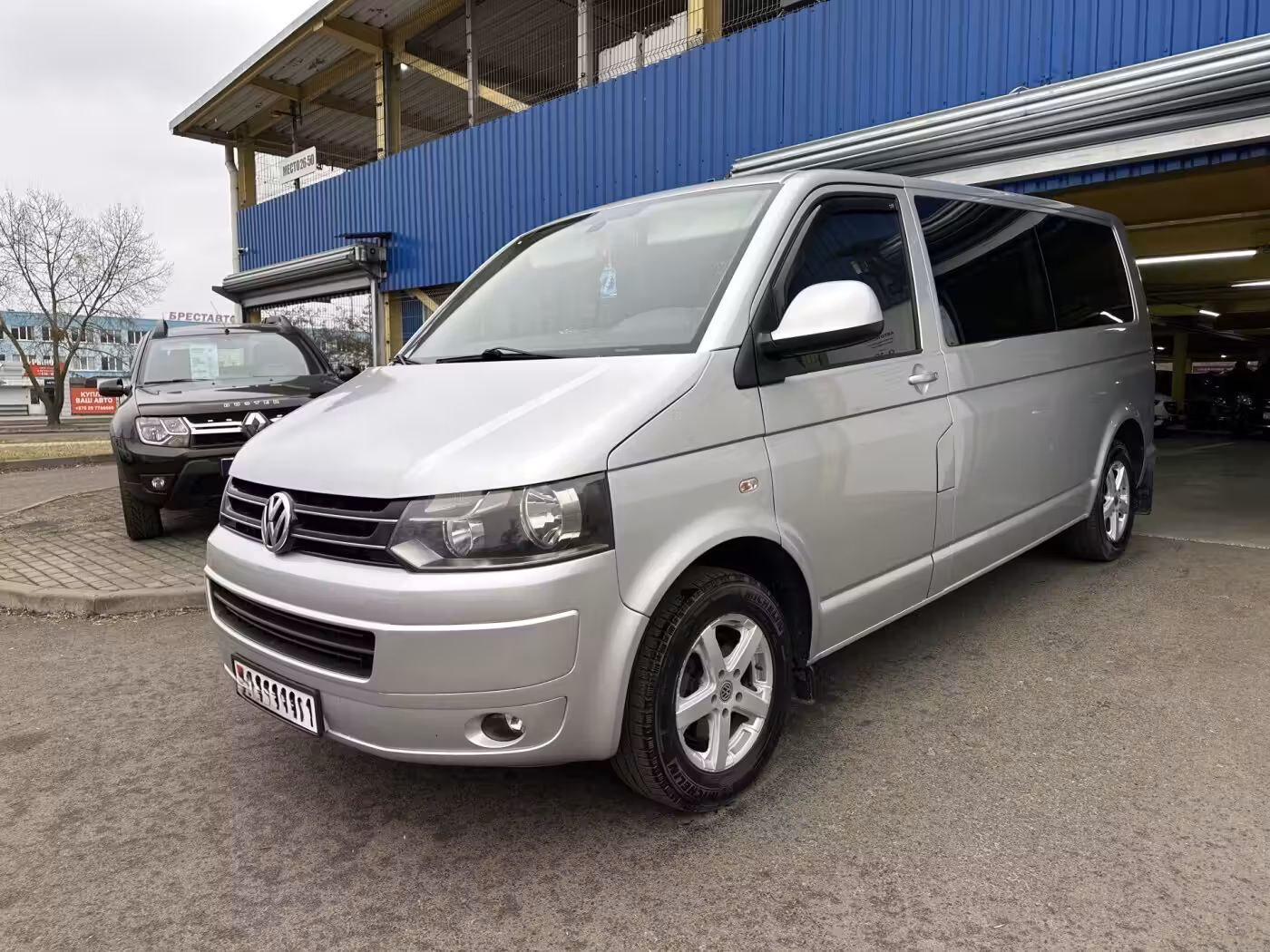 Volkswagen Caravelle фото 2