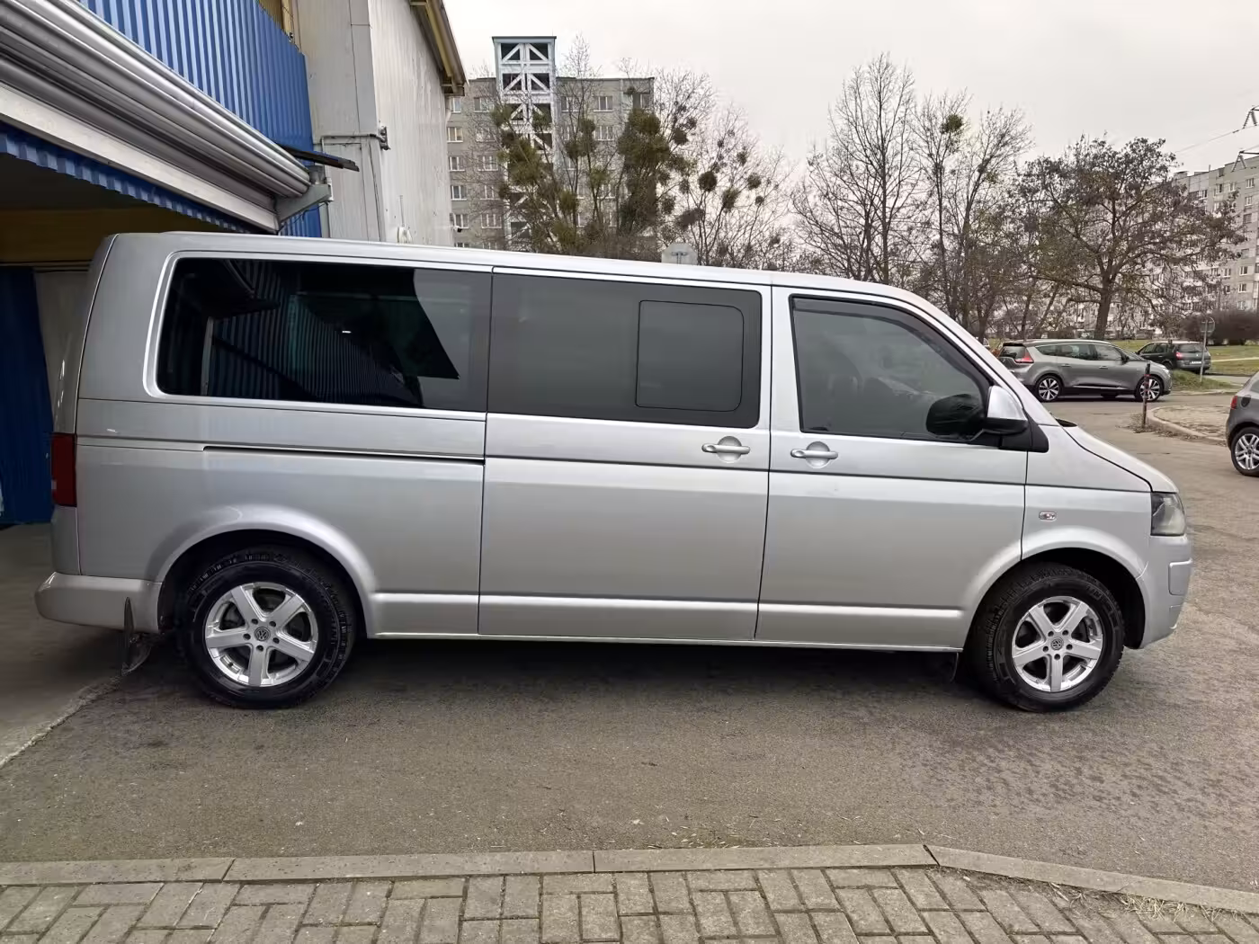 Volkswagen Caravelle фото 5