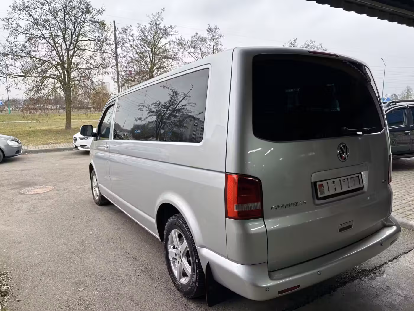 Volkswagen Caravelle фото 7