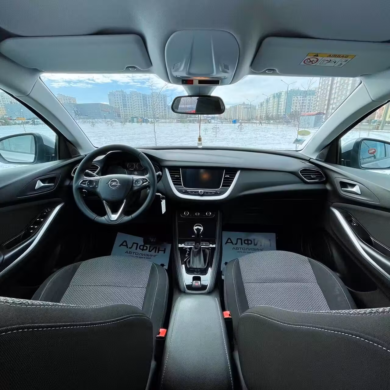 Opel Grandland X фото 8
