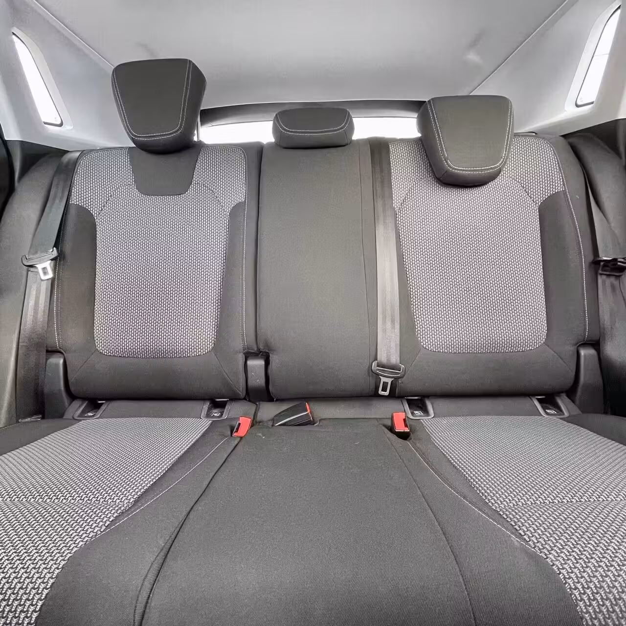 Opel Grandland X фото 14