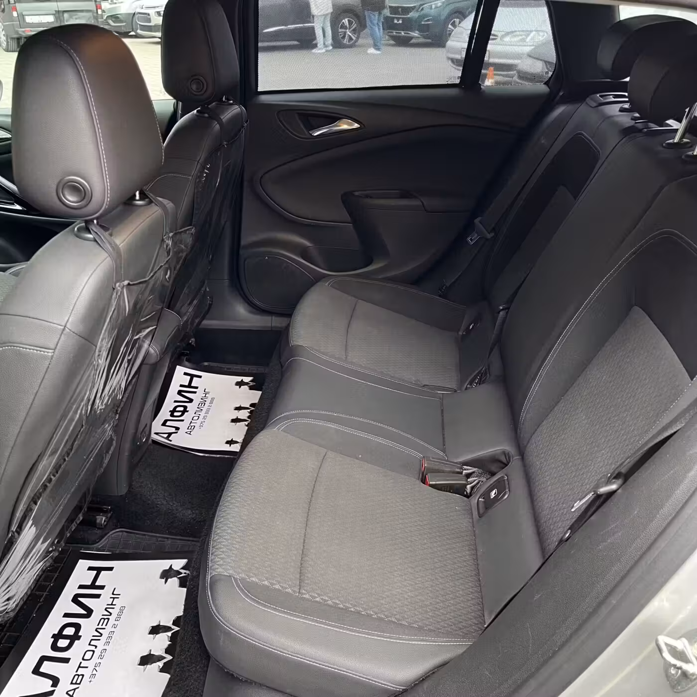 Opel Astra фото 19