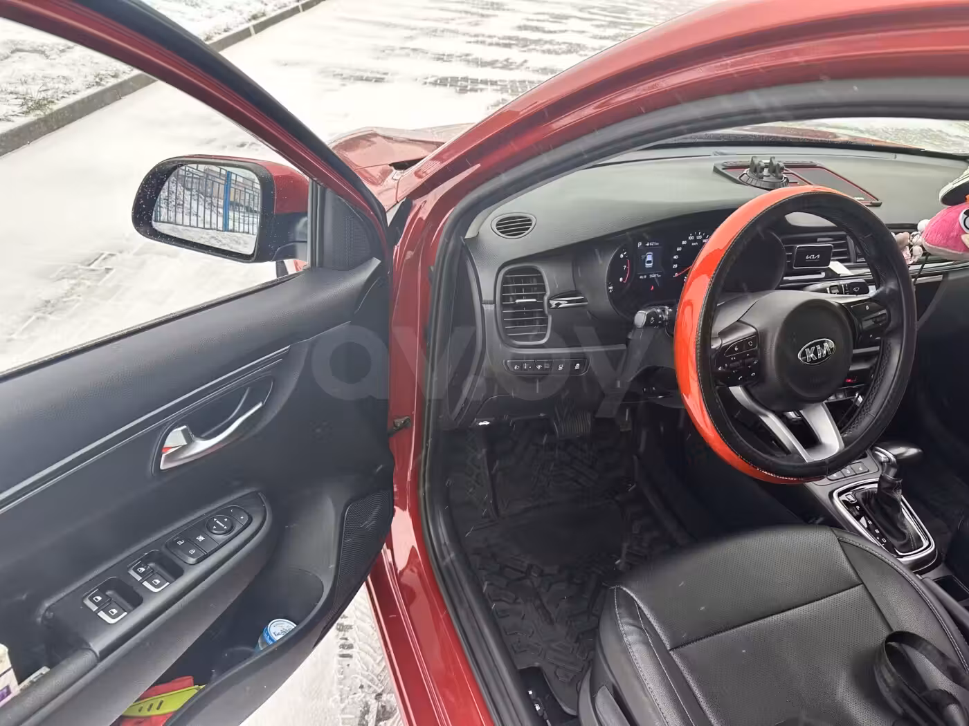 Kia Rio фото 9