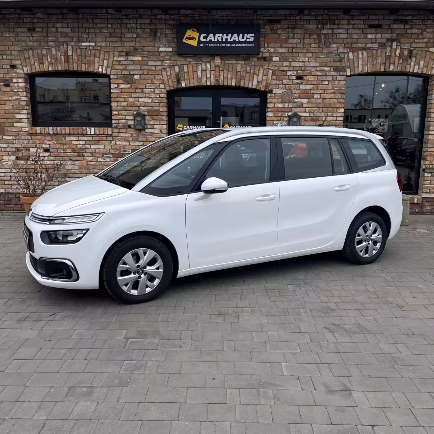 Citroen C4 Grand Spacetourer фото 3