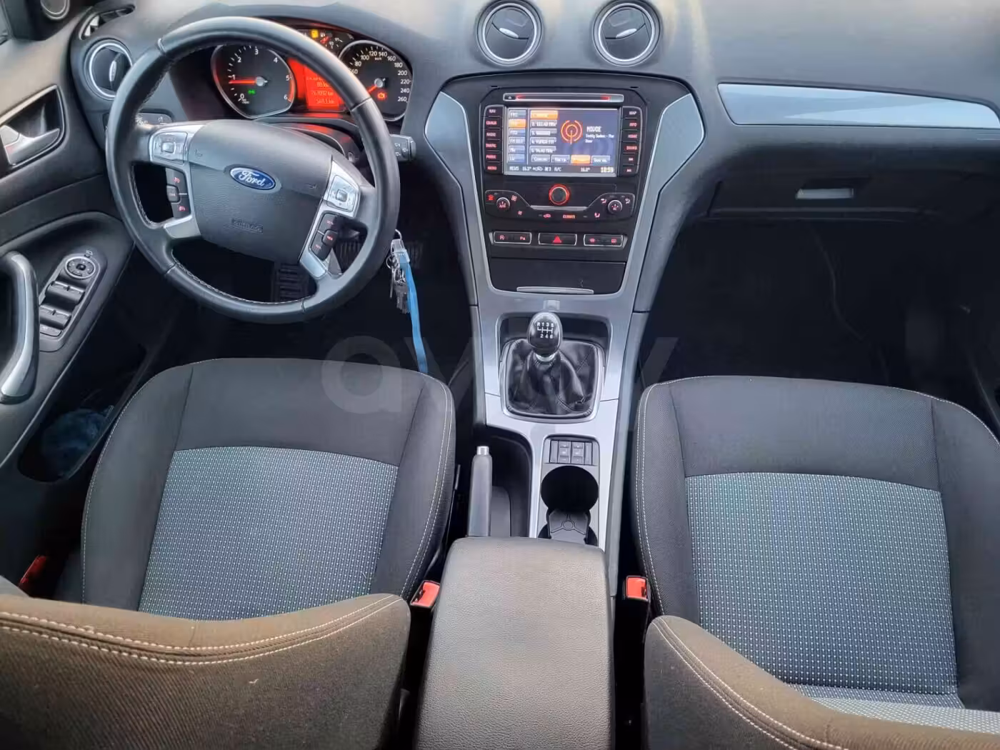 Ford Mondeo фото 13