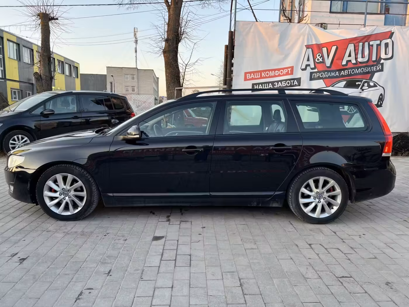 Volvo V70 фото 5