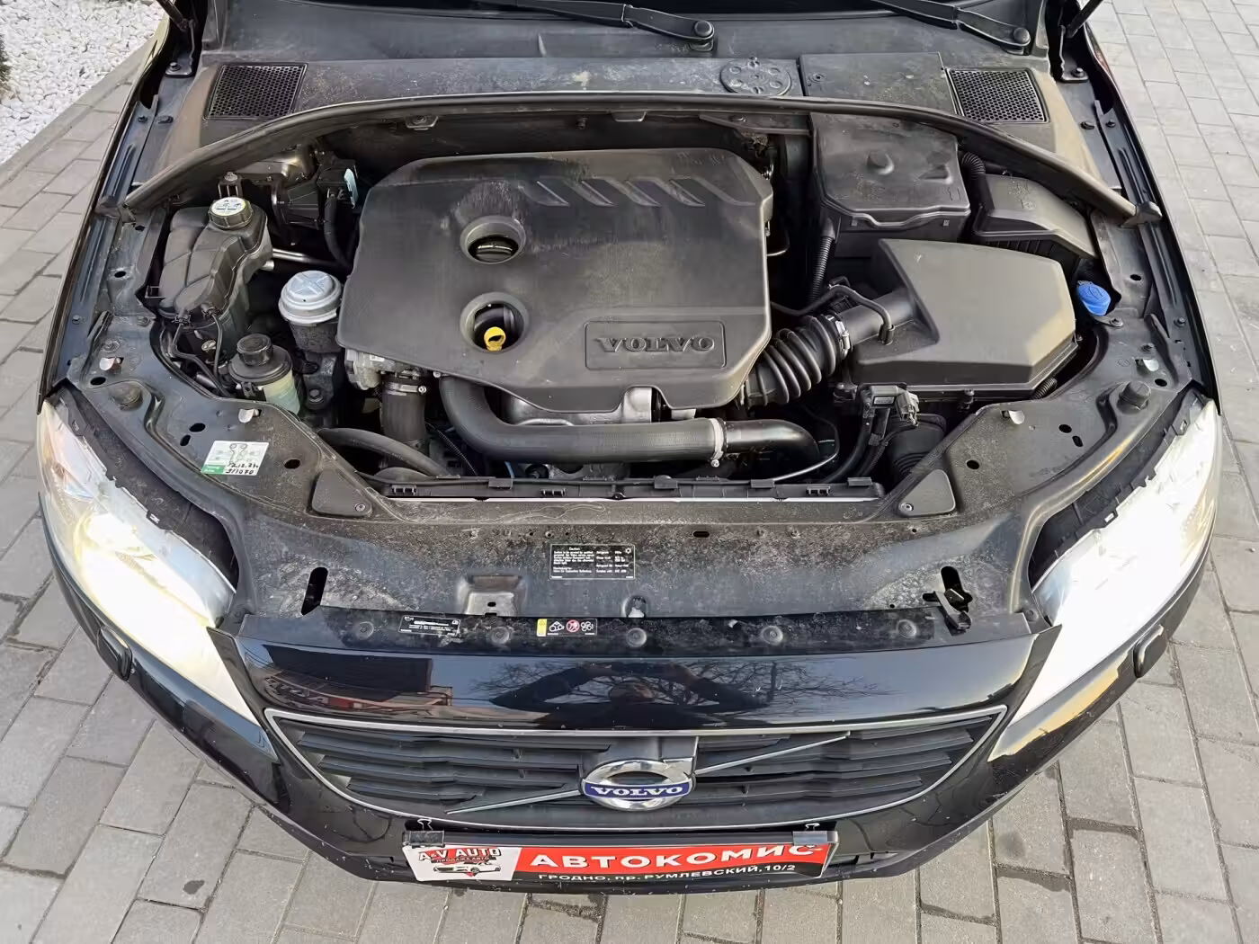 Volvo V70 фото 11